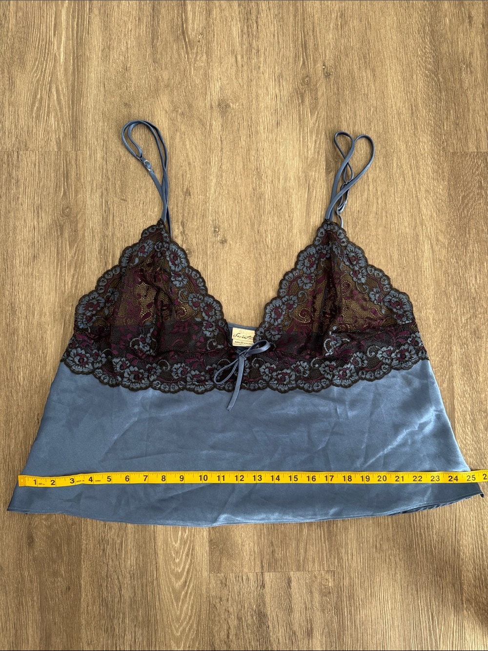 Gorgeous Blue Lace Trim Camisole - Picture 9 of 10